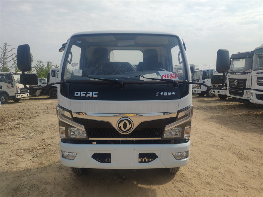 東風小福瑞卡（3308，錫柴130）國六 內飾照片圖