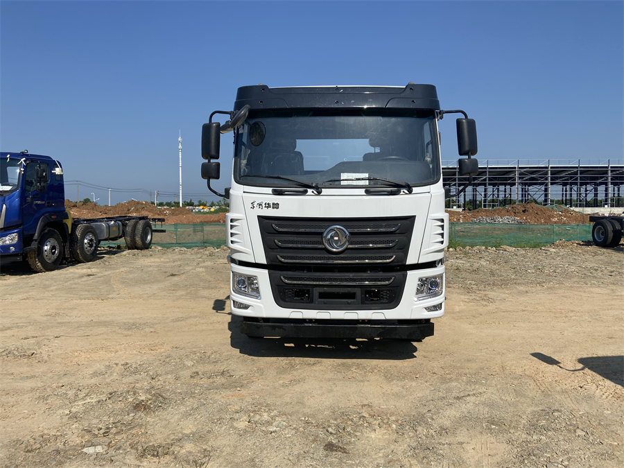 東風華神F5（3950，玉柴200）國六 內飾照片圖